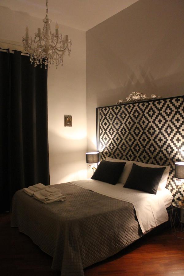 RealPartenope B&B 284 Neapel Exterior foto